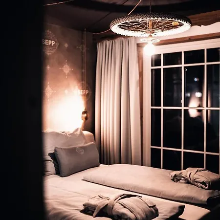 Sepp - Alpine Boutique - Adults Only Ab 21 Jahre Hotel Maria Alm am Steinernen Meer