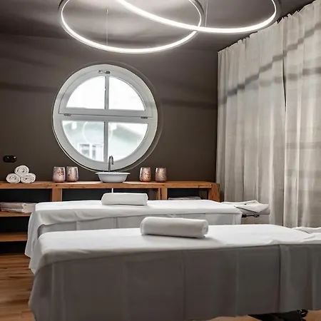 Sepp - Alpine Boutique - Adults Only Ab 21 Jahre 4*