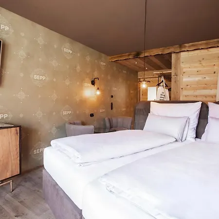 Sepp - Alpine Boutique - Adults Only Ab 21 Jahre 4*